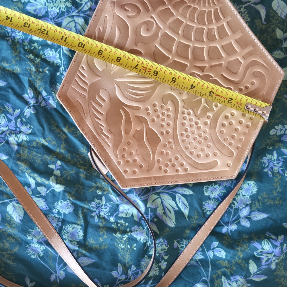 Hexagonal Gaudi print Tan Leather Bag - Picture 2 of 5